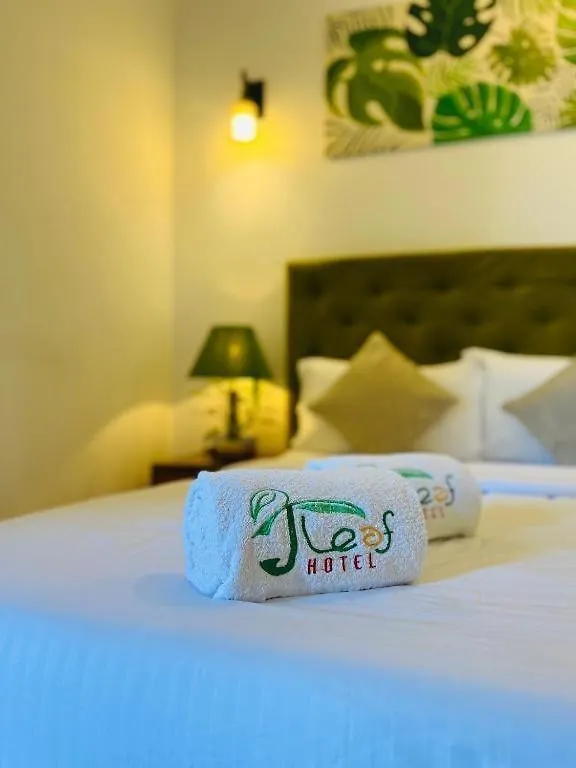 Two Bedroom Suite By Blue Bird Negombo Sri Lanca